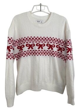 Hollister White Crewneck Sweater with Red Bow Fair Isle Pattern